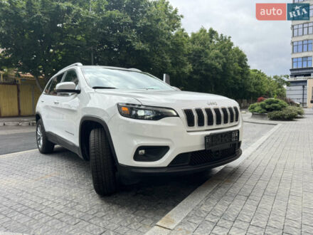 Білий Джип Cherokee, об'ємом двигуна 3.24 л та пробігом 65 тис. км за 22500 $, фото 1 на Automoto.ua