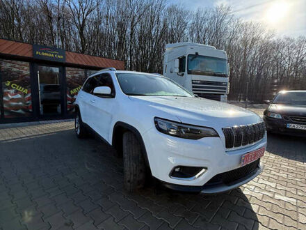 Джип Чероки 2021 в Львове на Automoto.ua Белый Джип Чероки, объемом двигателя 0 л и пробегом 100 тыс. км за 16000 $, фото 1 на Automoto.ua