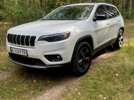 Білий Джип Cherokee, об'ємом двигуна 3.24 л та пробігом 105 тис. км за 18100 $, фото 1 на Automoto.ua