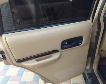 Бежевый Джип Чероки, объемом двигателя 2.5 л и пробегом 292 тыс. км за 5836 $, фото 14 на Automoto.ua