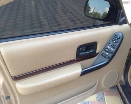 Бежевый Джип Чероки, объемом двигателя 2.5 л и пробегом 292 тыс. км за 5836 $, фото 5 на Automoto.ua