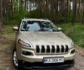 Бежевый Джип Чероки, объемом двигателя 2.36 л и пробегом 121 тыс. км за 13900 $, фото 3 на Automoto.ua