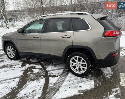 Бежевый Джип Чероки, объемом двигателя 2.4 л и пробегом 124 тыс. км за 13300 $, фото 16 на Automoto.ua