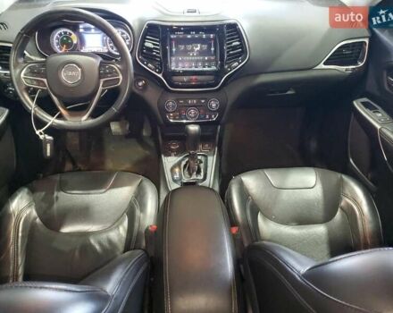 Бежевый Джип Чероки, объемом двигателя 2.36 л и пробегом 166 тыс. км за 3200 $, фото 7 на Automoto.ua