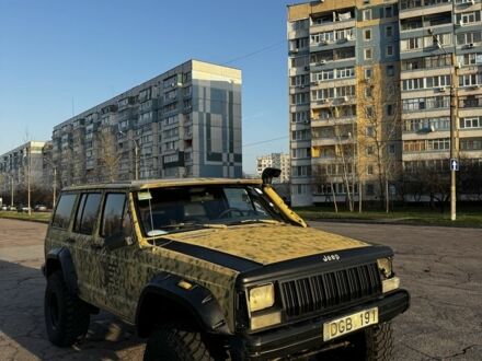 Бежевый Джип Чероки, объемом двигателя 2.1 л и пробегом 180 тыс. км за 2650 $, фото 1 на Automoto.ua