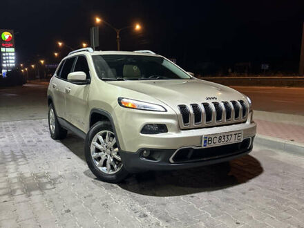 Бежевий Джип Cherokee, об'ємом двигуна 2.36 л та пробігом 180 тис. км за 16500 $, фото 1 на Automoto.ua