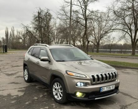Бежевый Джип Чероки, объемом двигателя 2.4 л и пробегом 130 тыс. км за 13500 $, фото 1 на Automoto.ua