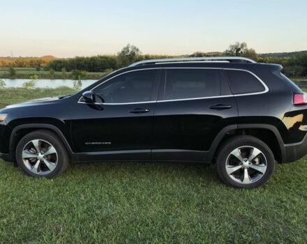 Черный Джип Чероки, объемом двигателя 2.4 л и пробегом 144 тыс. км за 18500 $, фото 3 на Automoto.ua