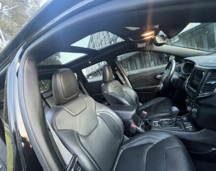 Чорний Джип Cherokee, об'ємом двигуна 3.2 л та пробігом 80 тис. км за 515 $, фото 5 на Automoto.ua