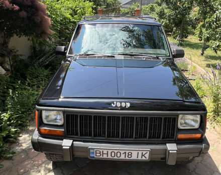 Черный Джип Чероки, объемом двигателя 2.1 л и пробегом 100 тыс. км за 12000 $, фото 8 на Automoto.ua