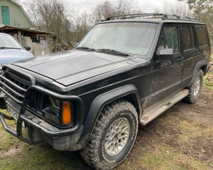 Чорний Джип Cherokee, об'ємом двигуна 4 л та пробігом 350 тис. км за 3800 $, фото 2 на Automoto.ua