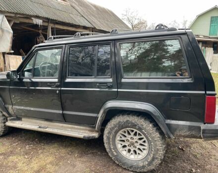 Чорний Джип Cherokee, об'ємом двигуна 4 л та пробігом 350 тис. км за 3800 $, фото 3 на Automoto.ua