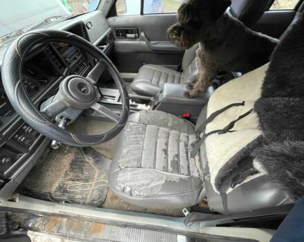 Чорний Джип Cherokee, об'ємом двигуна 4 л та пробігом 350 тис. км за 3800 $, фото 10 на Automoto.ua