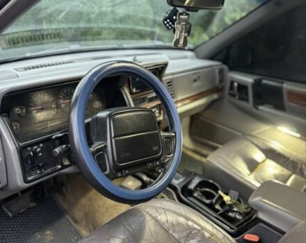 Чорний Джип Cherokee, об'ємом двигуна 5.2 л та пробігом 340 тис. км за 6300 $, фото 6 на Automoto.ua