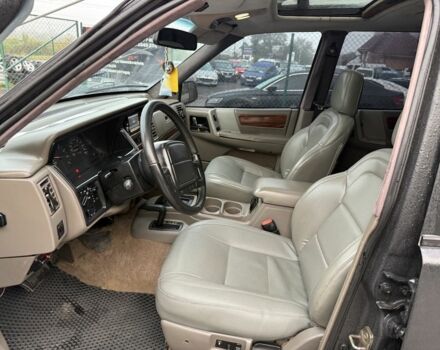 Джип Чероки 1995 в Хусте на Automoto.ua Черный Джип Чероки, объемом двигателя 5.2 л и пробегом 250 тыс. км за 9500 $, фото 1 на Automoto.ua