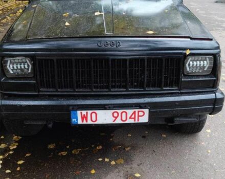 Черный Джип Чероки, объемом двигателя 2.5 л и пробегом 257 тыс. км за 3200 $, фото 1 на Automoto.ua