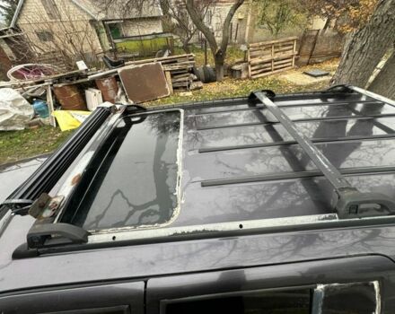 Черный Джип Чероки, объемом двигателя 2.5 л и пробегом 273 тыс. км за 2700 $, фото 5 на Automoto.ua