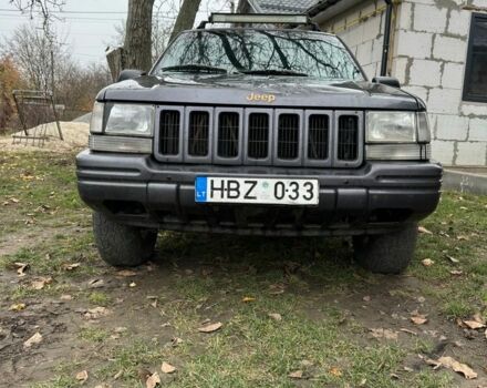 Черный Джип Чероки, объемом двигателя 2.5 л и пробегом 273 тыс. км за 2700 $, фото 2 на Automoto.ua