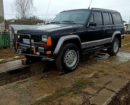 Чорний Джип Cherokee, об'ємом двигуна 2.5 л та пробігом 288 тис. км за 6700 $, фото 1 на Automoto.ua