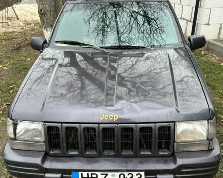 Черный Джип Чероки, объемом двигателя 2.5 л и пробегом 273 тыс. км за 2700 $, фото 1 на Automoto.ua