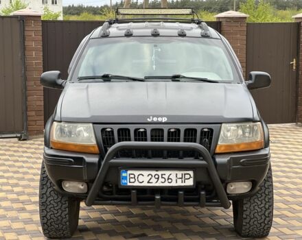 Чорний Джип Cherokee, об'ємом двигуна 0.32 л та пробігом 150 тис. км за 6999 $, фото 1 на Automoto.ua