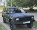 Черный Джип Чероки, объемом двигателя 2.5 л и пробегом 285 тыс. км за 1601 $, фото 1 на Automoto.ua
