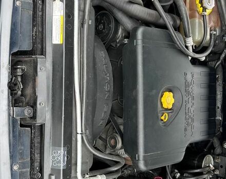 Чорний Джип Cherokee, об'ємом двигуна 2.5 л та пробігом 185 тис. км за 7500 $, фото 9 на Automoto.ua