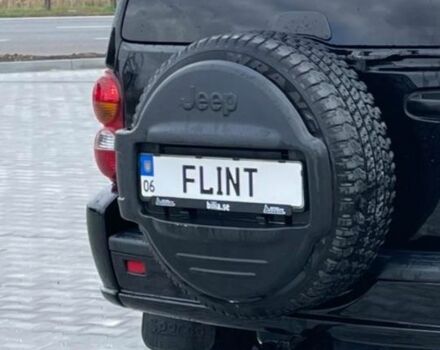 Черный Джип Чероки, объемом двигателя 0 л и пробегом 266 тыс. км за 9500 $, фото 5 на Automoto.ua