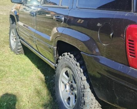 Черный Джип Чероки, объемом двигателя 2.7 л и пробегом 250 тыс. км за 7500 $, фото 3 на Automoto.ua