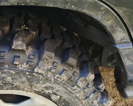 Черный Джип Чероки, объемом двигателя 2.7 л и пробегом 250 тыс. км за 7500 $, фото 6 на Automoto.ua