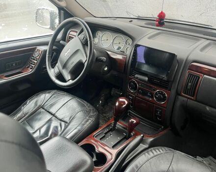 Чорний Джип Cherokee, об'ємом двигуна 0 л та пробігом 240 тис. км за 3000 $, фото 2 на Automoto.ua