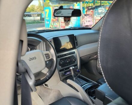 Чорний Джип Cherokee, об'ємом двигуна 3.7 л та пробігом 300 тис. км за 8000 $, фото 2 на Automoto.ua