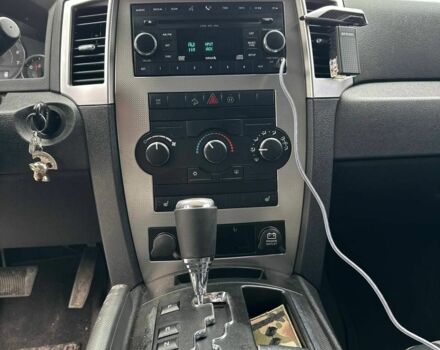 Чорний Джип Cherokee, об'ємом двигуна 3 л та пробігом 380 тис. км за 5499 $, фото 1 на Automoto.ua