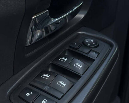 Черный Джип Чероки, объемом двигателя 2.77 л и пробегом 296 тыс. км за 12700 $, фото 20 на Automoto.ua