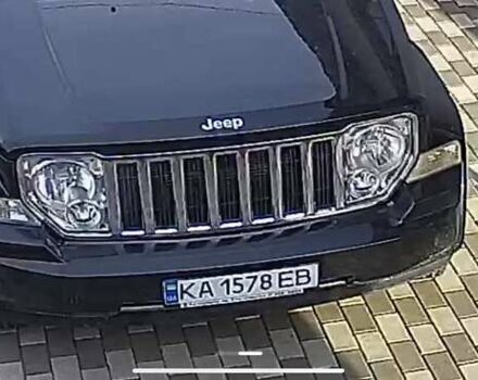 Джип Cherokee 2011 у Києві на Automoto.ua Чорний Джип Cherokee, об'ємом двигуна 2.8 л та пробігом 216 тис. км за 10500 $, фото 3 на Automoto.ua