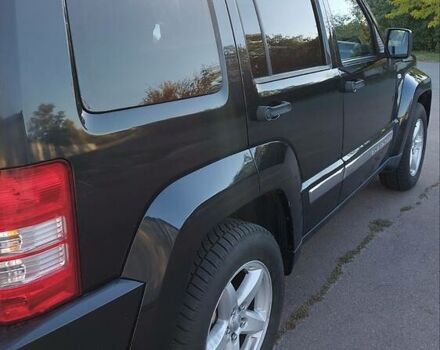 Джип Cherokee 2011 у Києві на Automoto.ua Чорний Джип Cherokee, об'ємом двигуна 2.8 л та пробігом 216 тис. км за 10500 $, фото 4 на Automoto.ua