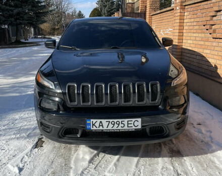 Черный Джип Чероки, объемом двигателя 2.36 л и пробегом 139 тыс. км за 12000 $, фото 1 на Automoto.ua