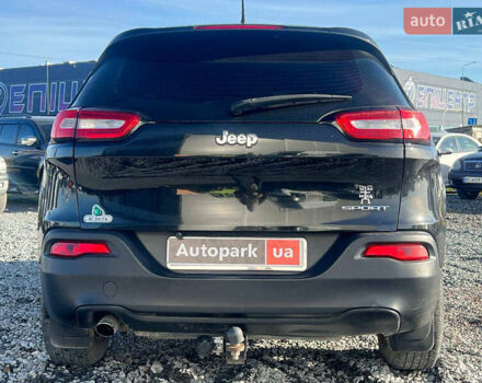 Чорний Джип Cherokee, об'ємом двигуна 2.4 л та пробігом 205 тис. км за 11190 $, фото 6 на Automoto.ua