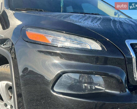 Чорний Джип Cherokee, об'ємом двигуна 2.4 л та пробігом 205 тис. км за 11190 $, фото 8 на Automoto.ua