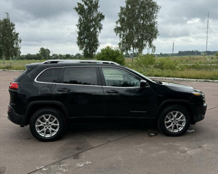 Чорний Джип Cherokee, об'ємом двигуна 3.24 л та пробігом 203 тис. км за 13000 $, фото 6 на Automoto.ua