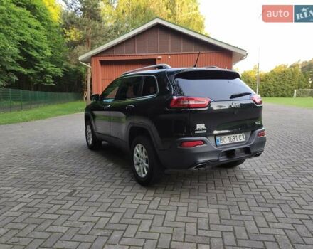Чорний Джип Cherokee, об'ємом двигуна 3.24 л та пробігом 189 тис. км за 14500 $, фото 2 на Automoto.ua