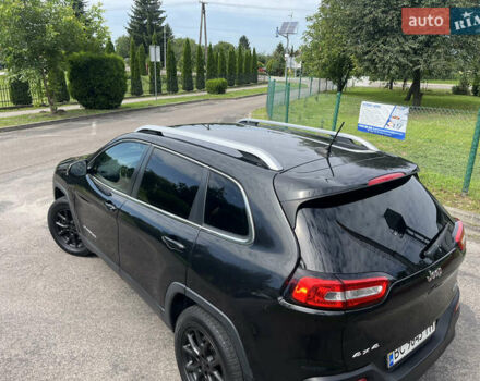 Чорний Джип Cherokee, об'ємом двигуна 3.24 л та пробігом 231 тис. км за 14400 $, фото 23 на Automoto.ua