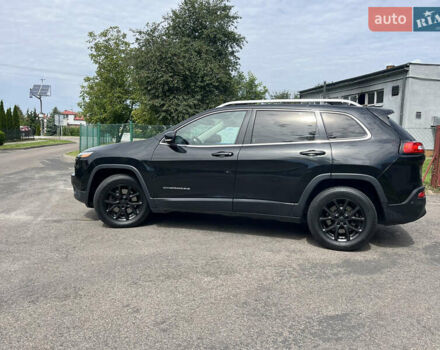 Чорний Джип Cherokee, об'ємом двигуна 3.24 л та пробігом 231 тис. км за 14400 $, фото 15 на Automoto.ua