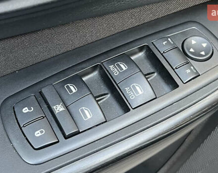 Черный Джип Чероки, объемом двигателя 2.4 л и пробегом 145 тыс. км за 12900 $, фото 25 на Automoto.ua