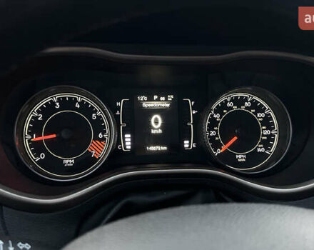 Черный Джип Чероки, объемом двигателя 2.4 л и пробегом 145 тыс. км за 12900 $, фото 17 на Automoto.ua