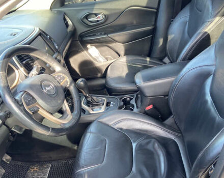 Черный Джип Чероки, объемом двигателя 2.36 л и пробегом 167 тыс. км за 13300 $, фото 16 на Automoto.ua