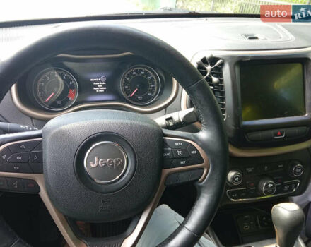 Чорний Джип Cherokee, об'ємом двигуна 3.24 л та пробігом 175 тис. км за 14200 $, фото 12 на Automoto.ua
