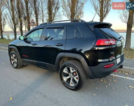 Черный Джип Чероки, объемом двигателя 3.24 л и пробегом 186 тыс. км за 15500 $, фото 4 на Automoto.ua