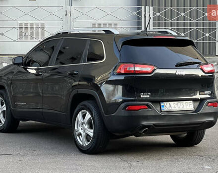 Черный Джип Чероки, объемом двигателя 2.4 л и пробегом 145 тыс. км за 12900 $, фото 4 на Automoto.ua