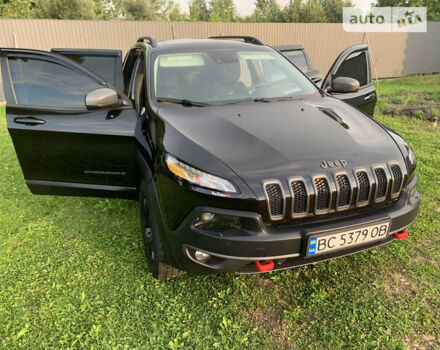 Чорний Джип Cherokee, об'ємом двигуна 3.24 л та пробігом 290 тис. км за 17700 $, фото 10 на Automoto.ua